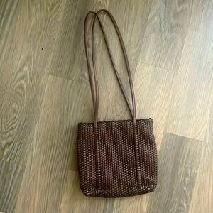 Vintage Nine & Company brown woven leather satchel bag
